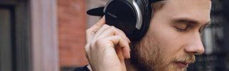 Les ados et les écouteurs, quel danger pour leur audition?